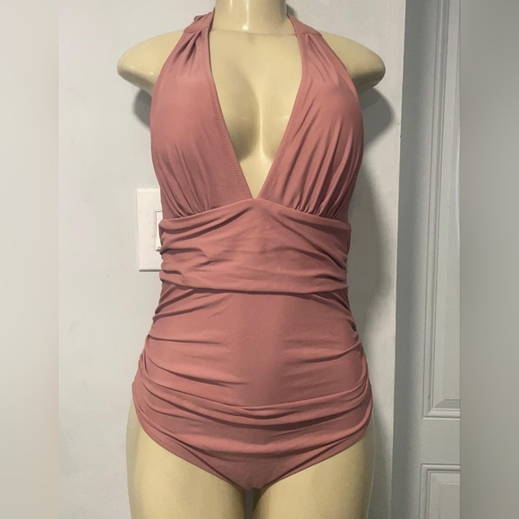 Cupshe Other - Cupshe Dusty Rose Halter One-Piece Swimsuit
